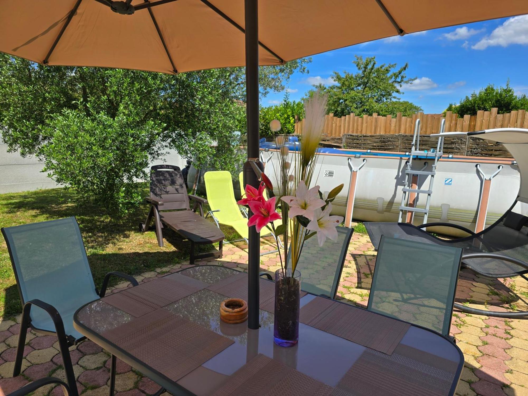 T2 Confortable - Piscine Et Jacuzzi