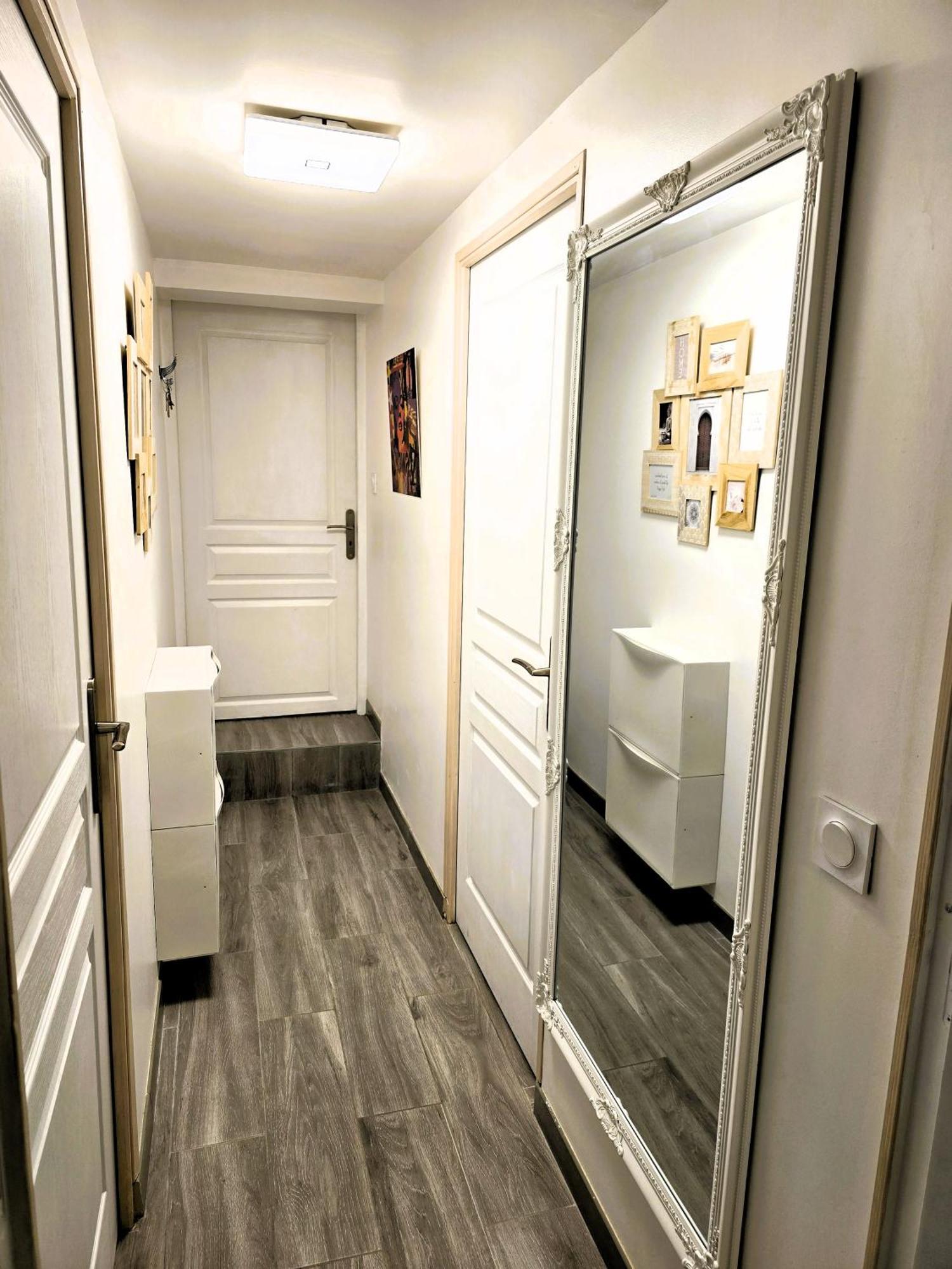 Séjour chez l'habitant T2 Confortable - Piscine Et Jacuzzi